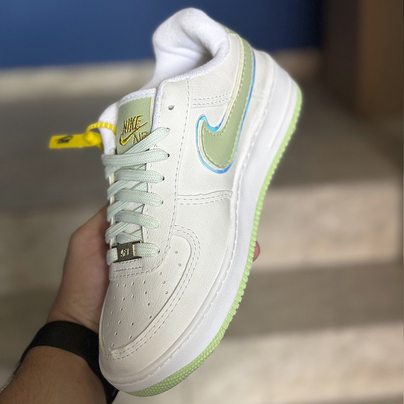 Tênis Nike Air Force 1 Low - Verde/Branco